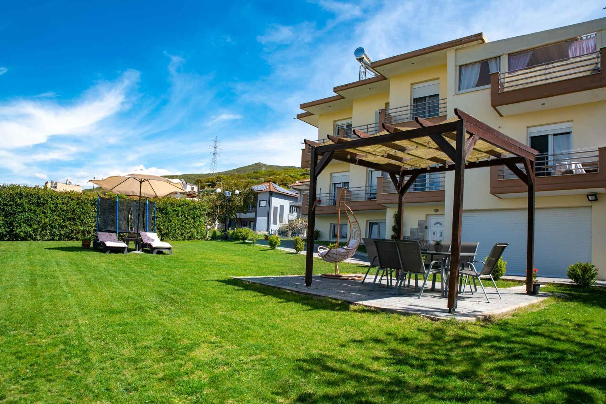 Ivi'S Kavala Apartment ภายนอก รูปภาพ